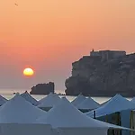 - Alda Do Mar * נאזרה